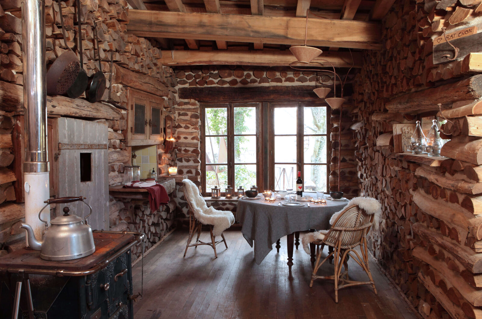 salle à manger cabane de Noël en bois